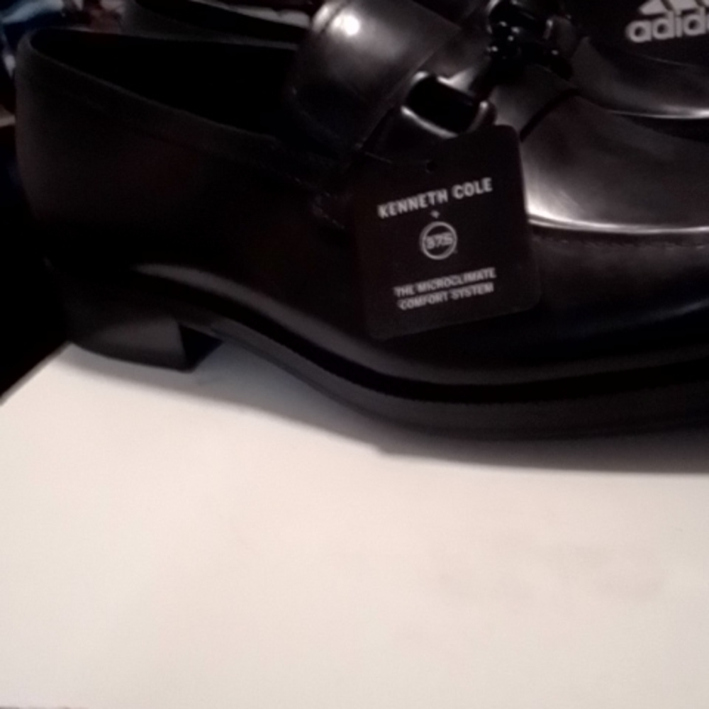 Kenneth Cole new York 13 black